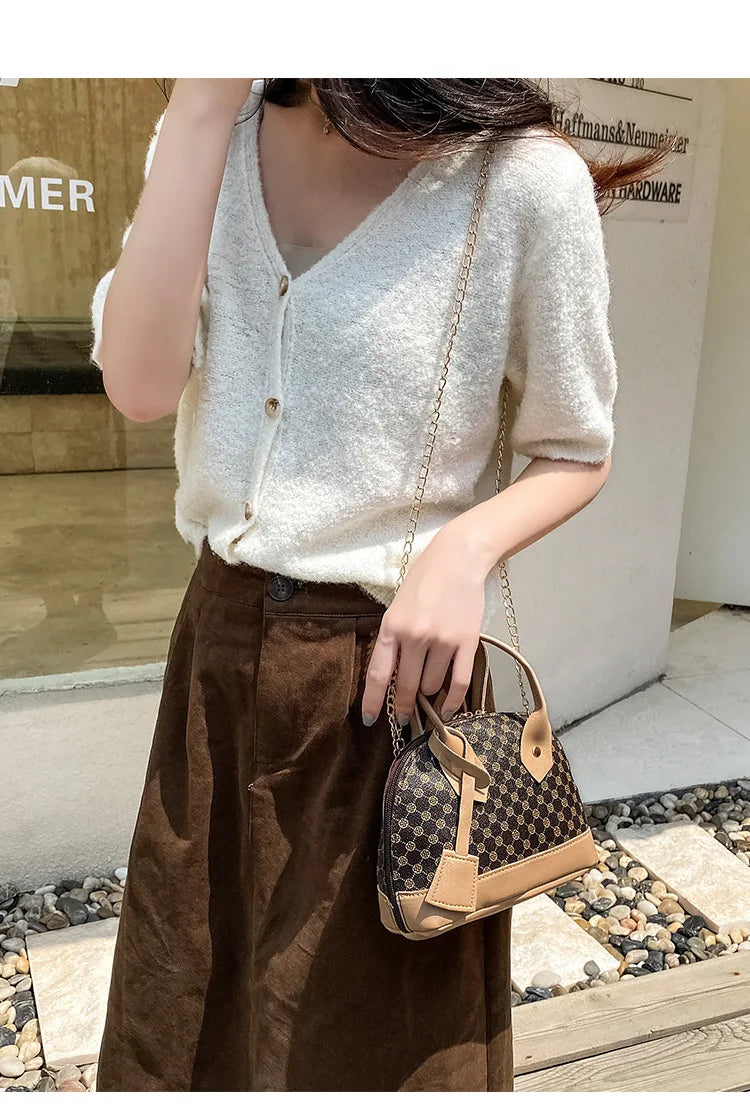 Bolsa Feminina Mini Transversal – Estilo Coreano com Design de Concha e Alça de Ombro